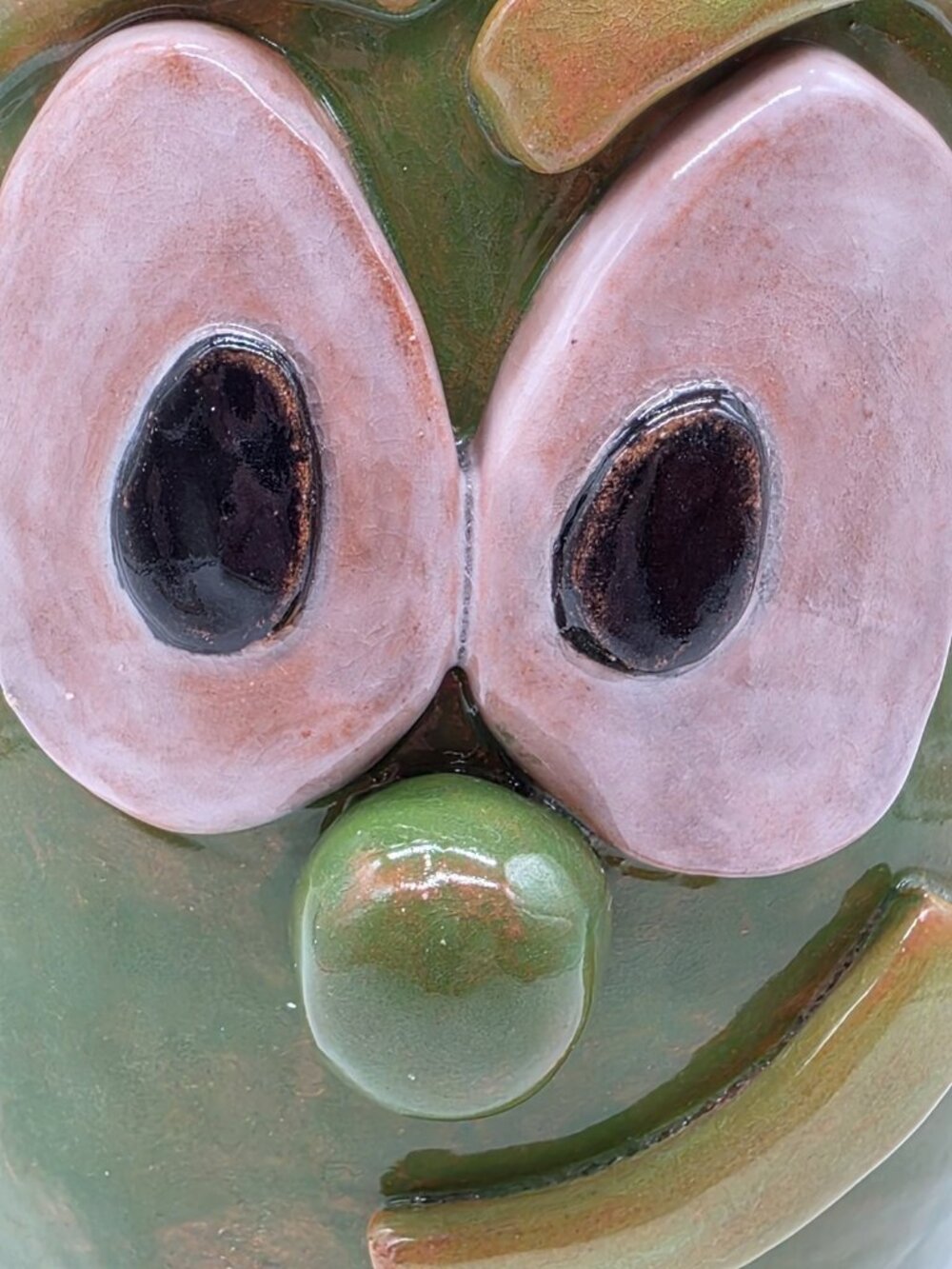 Art Pottery Green 3D Face Planter Pot Gumby Veggie Tales Whimsical Signed DA - Picture 3 of 11